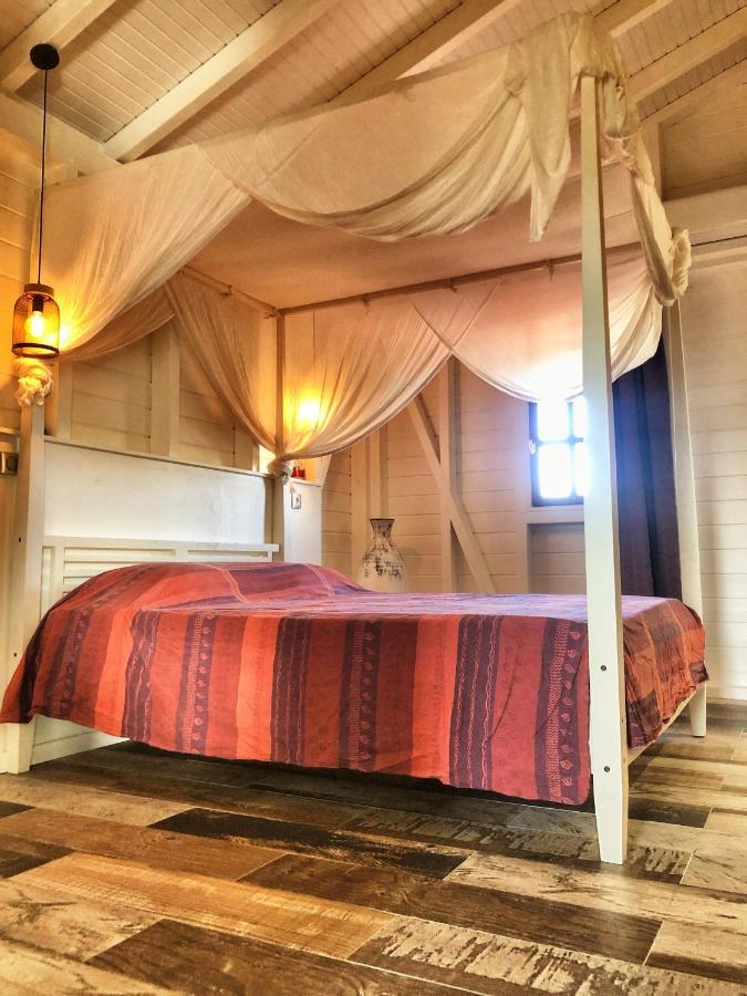 Ti Paradis. 2 Chambres. Entre Deshaies Et Rose. Appartement *